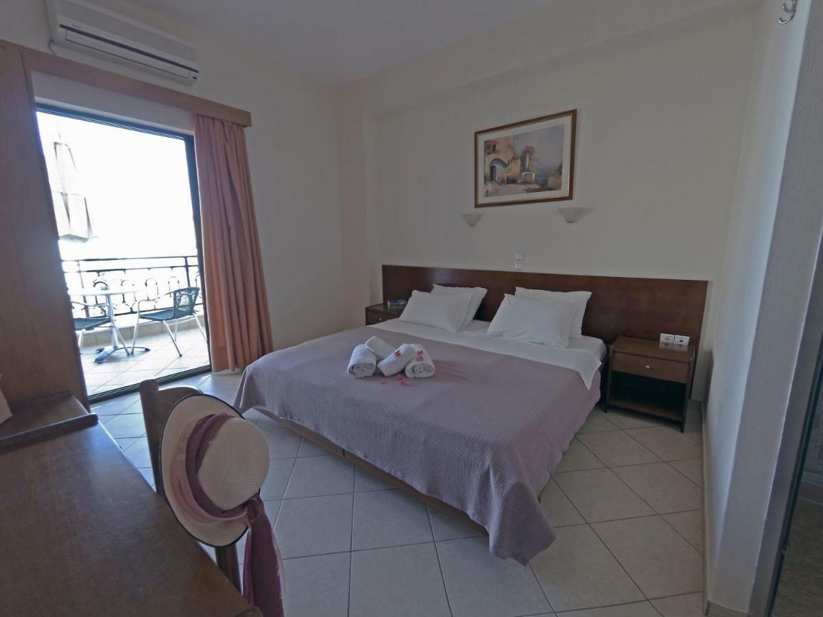 Hotel Loukas Vrachos Paralia Vrachou Exterior photo